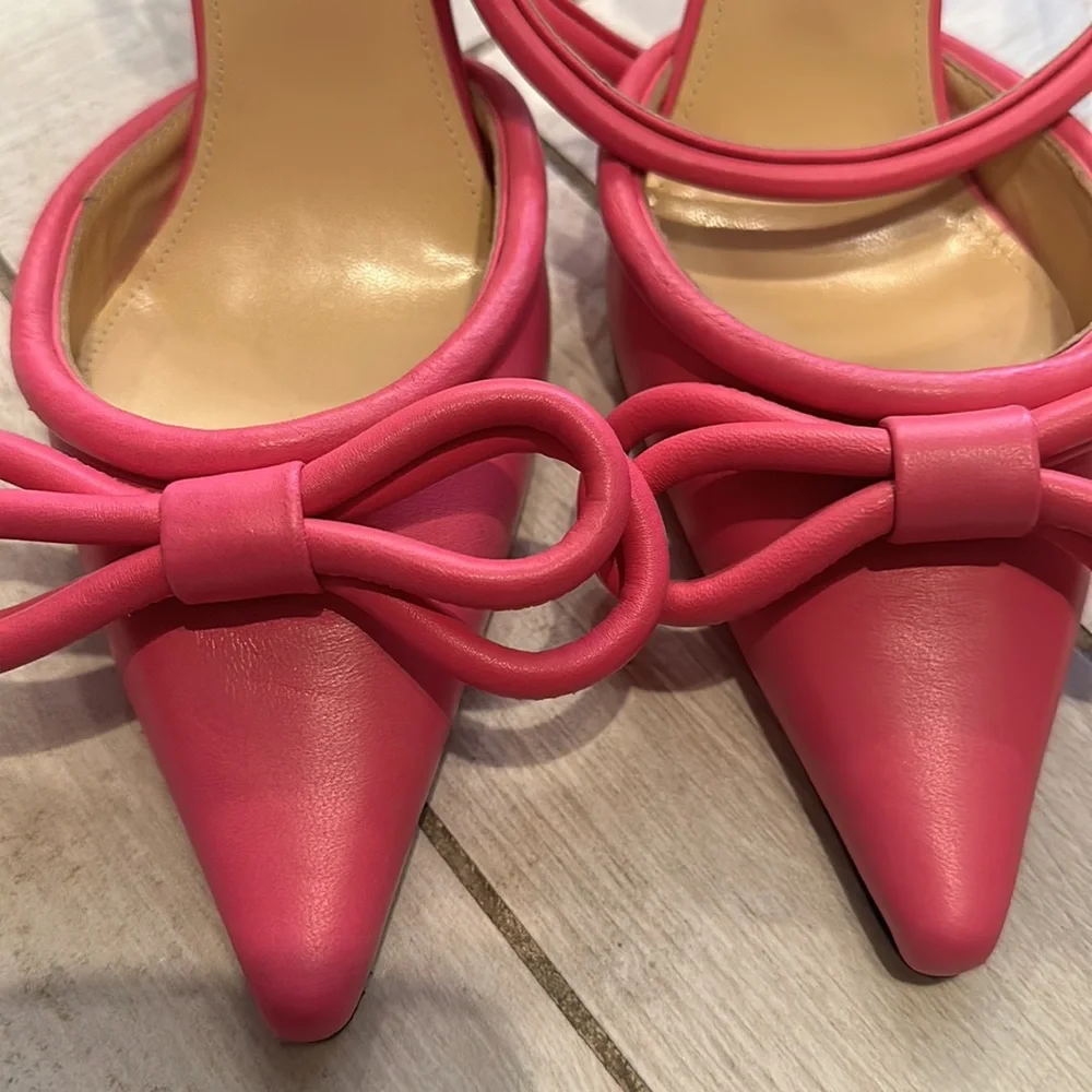 Never worn size 39 Mach and Mach heels - Picture 2 of 3